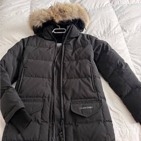 Canada Goose Solaris Parka with Natural Fur-Trim Hood size S - Picture 4 of 8